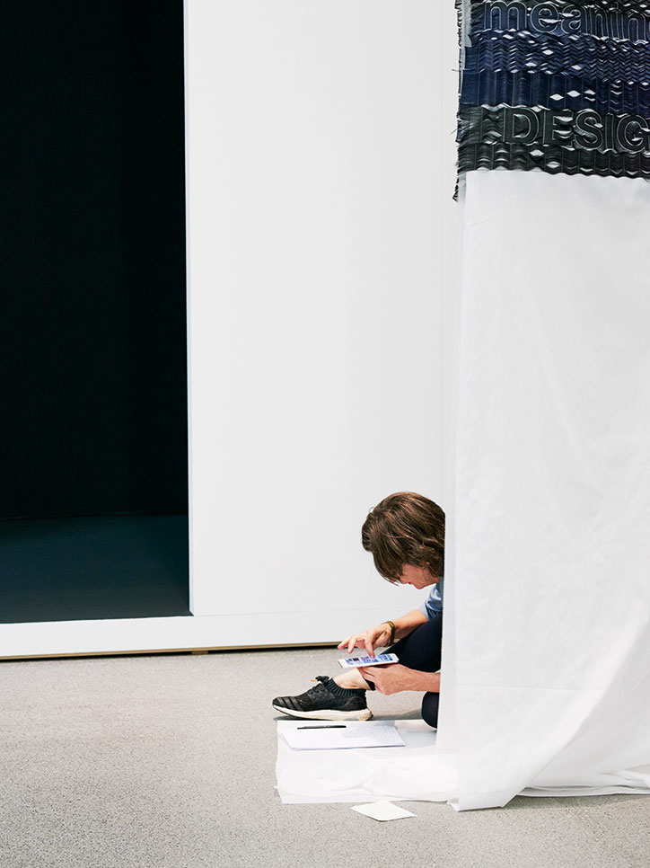 Hella-Jongerius-photography-itsnicethat-Disegno_NeueSammlung_Munich_334b.jpg