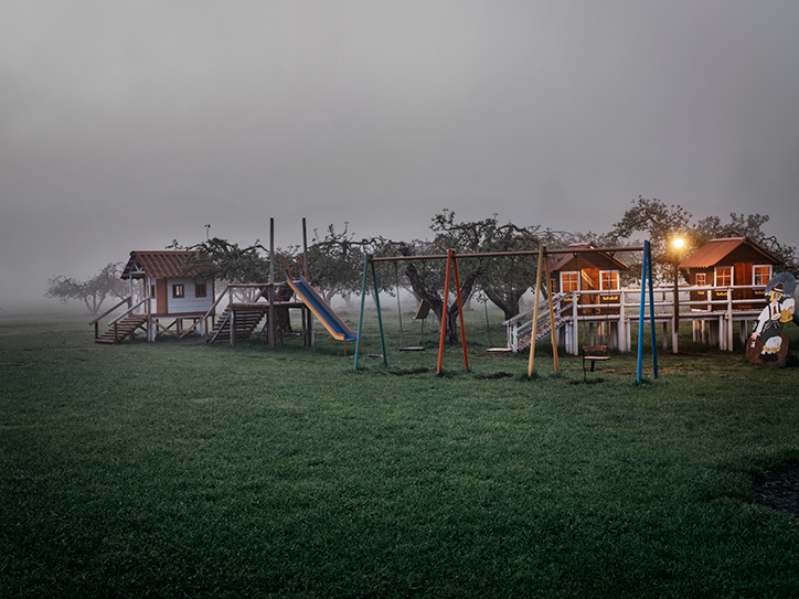 Jann-Hofer-Wet-Cement-photography-itsnicethat-25.png