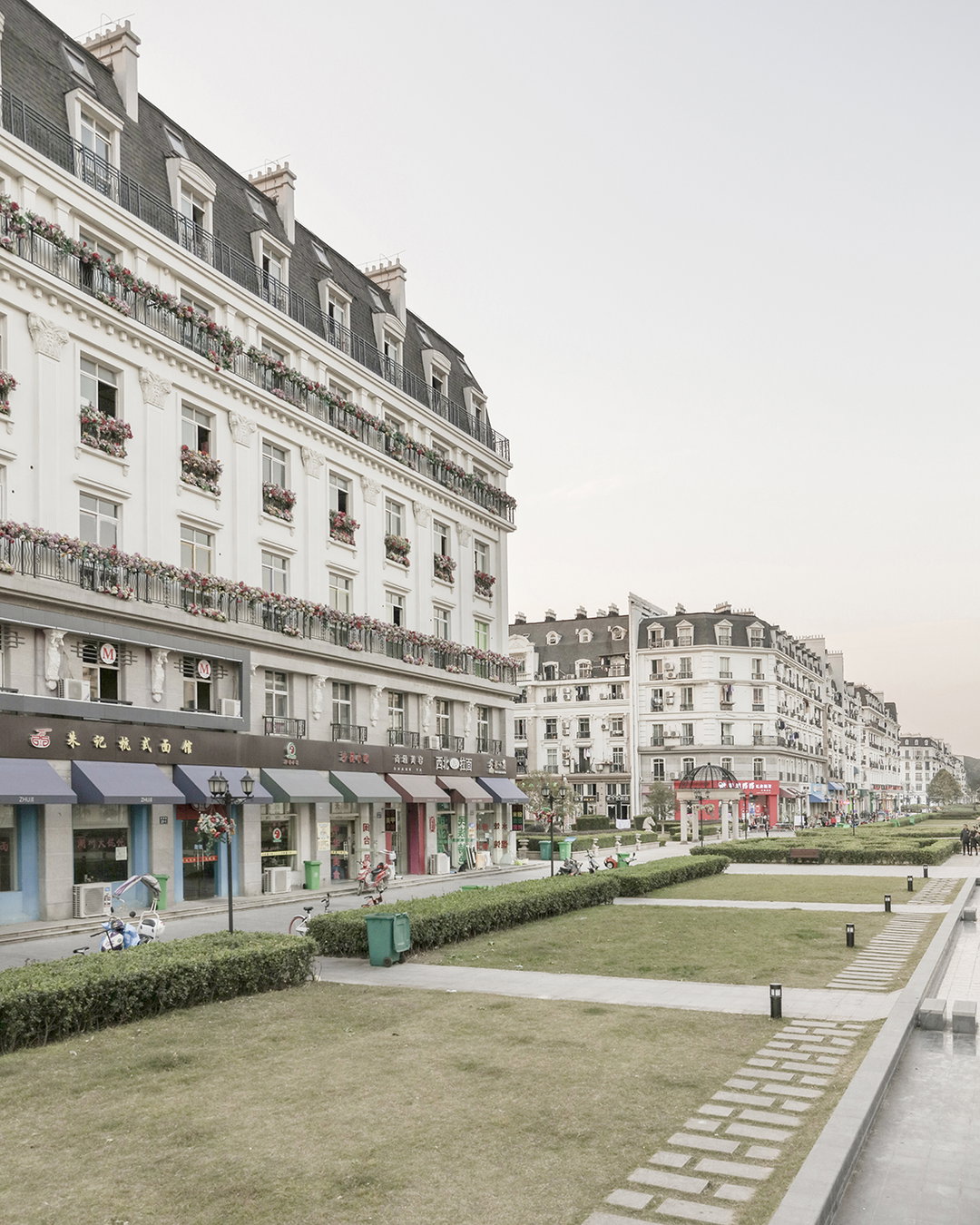 francoisprost-paris-photography-itsnicethat11.jpg