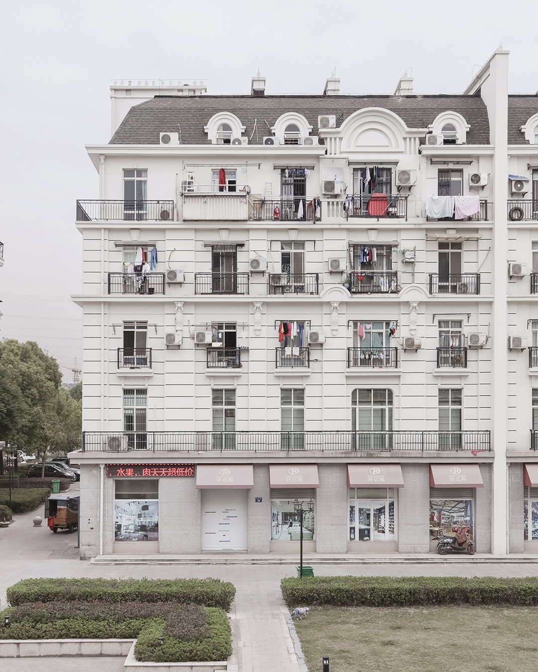 francoisprost-paris-photography-itsnicethat13.jpg