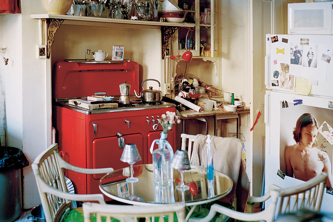 Apartamento-Issue3-DavidArmstrong-ClarkeTolton-Publication-itsnicethat-01.jpg