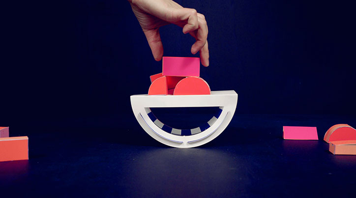 8.jouet6-2-Marion-Pinaffo-Raphael-Pluvinage-Agnes-Agullo-papier-machine-product-design-itsnicethat.jpg
