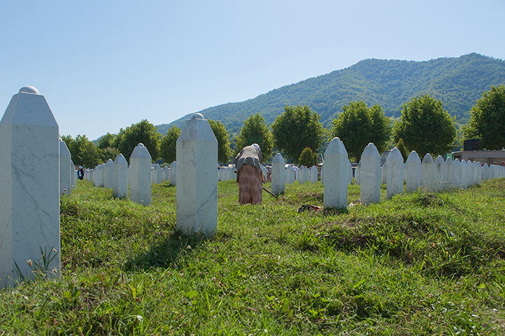 TomSkipp_Bosnia--photography-itsnicethat-10.jpg