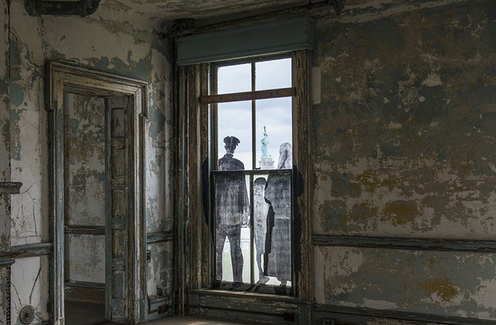 JR to create 25-foot installation in New York, depicting a line of immigrants
