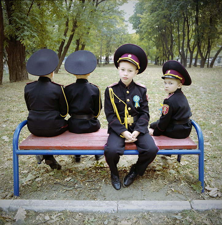 MichalChelbin-UkrainesMilitarySchools-ItsNiceThat-16.jpg