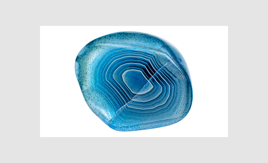 natalia_stuyk_adobe_stock_itsnicethat_found_in_stockSlideshows4.png