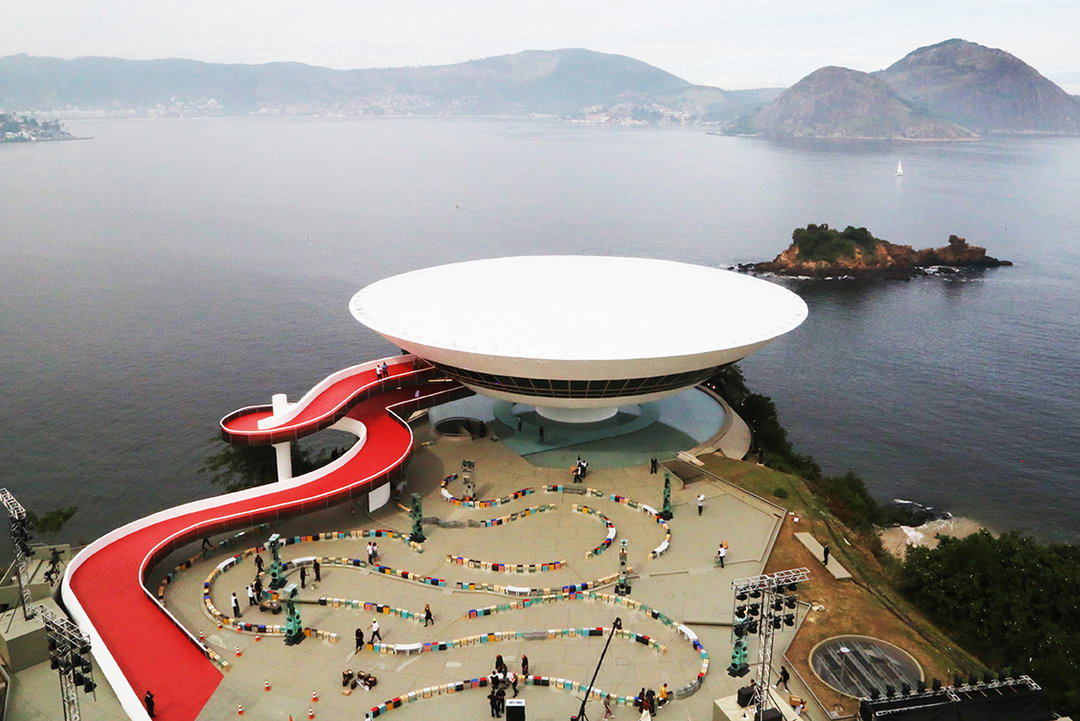 LV_CRUISE_RIO_2016_01.jpg
