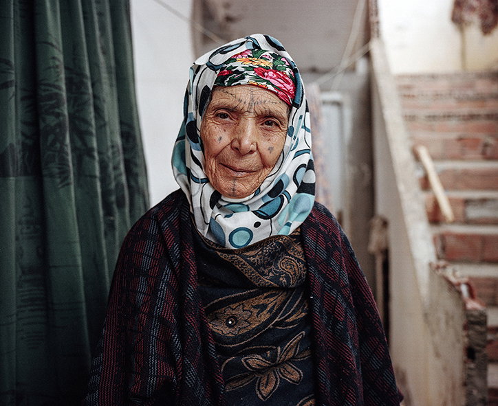 YumnaAlArashi-Face-Photography-ItsNiceThat-15.jpg