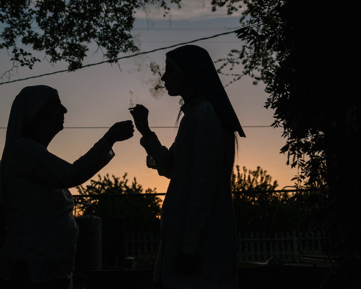 Mahaney_160331_Racked-SistersOfTheValley-9385-2.jpg