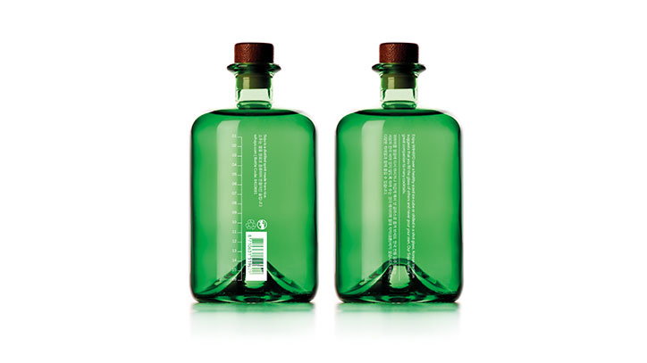 Smorgasbord-Wihayo-soju-Dylan-Griffith-alcohol-packaging-graphic-design-itsnicethat-04.Bottle-–-bilingual-side-print.jpg