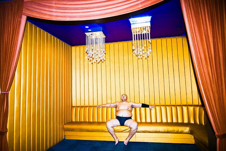 Dolly_Faibyshev-Sumo-Photography-itsnicethat-02.jpg
