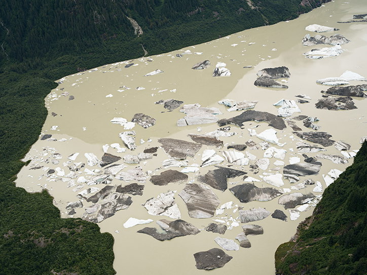 lucas-foglia-photography-itsnicethat-14.jpg