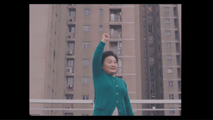JoshKing-Khruangbin-EvanFinsTheThirdRoom-Film-ItsNiceThat-2.gif