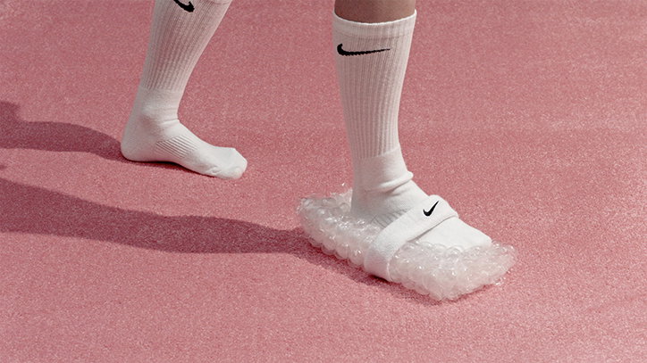 ManvsMachine-AirMaxDay-Advertising-itsnicethat-03.jpg