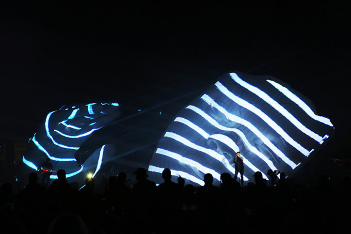 es-devlin-the-weeknd-itsnicethat-2.jpg
