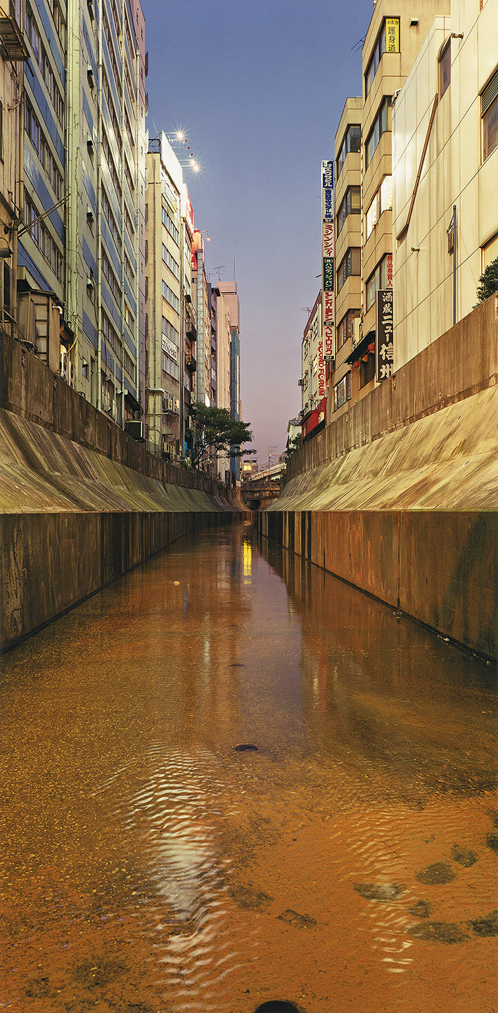 NaoyaHatakeyama-ExacativingTheFutureCity-Photography-itsnicethat-05.png