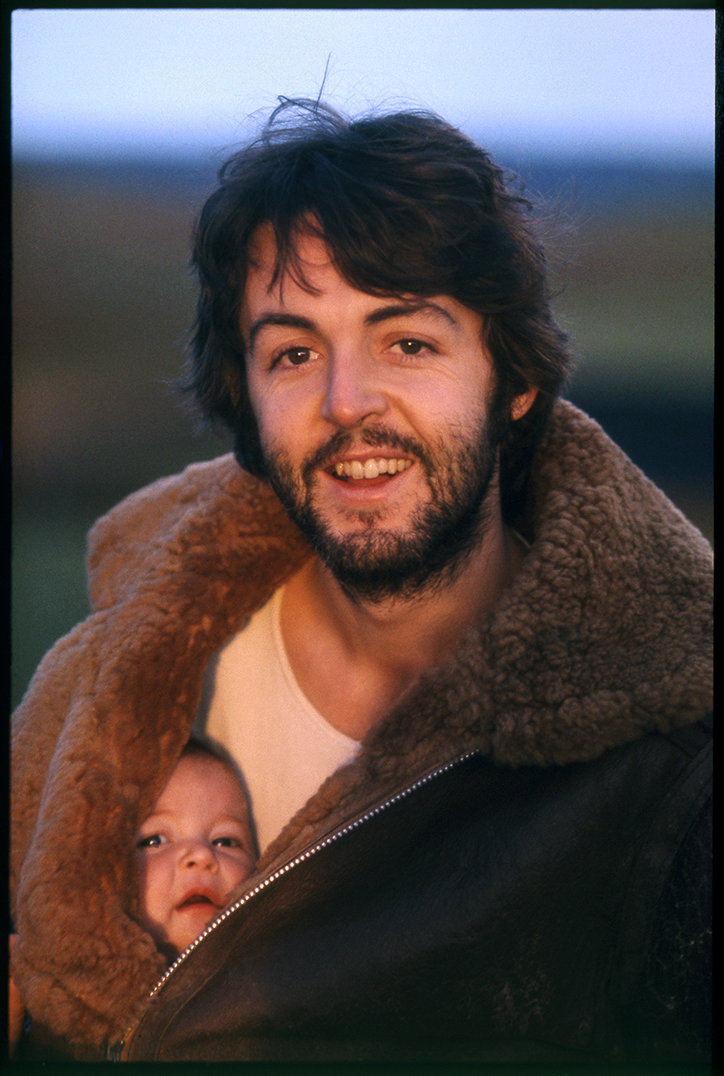 LindaMcCartney-PaulMcCartney-VandA-Photography-ItsNiceThat-7.jpg