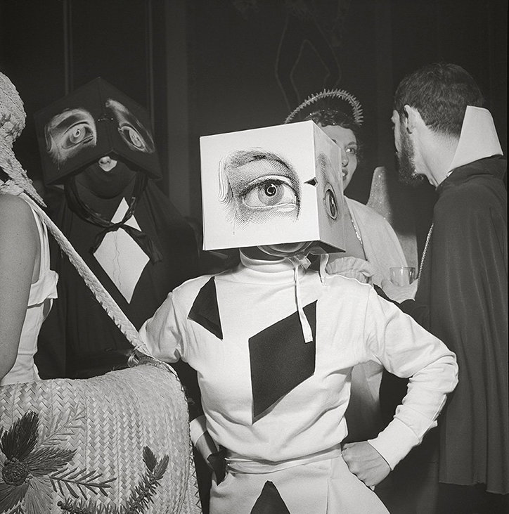 Stanley-Kubrick-Photographs_Through-a-Different-Lens_photography_film_itsnicethat.jpg