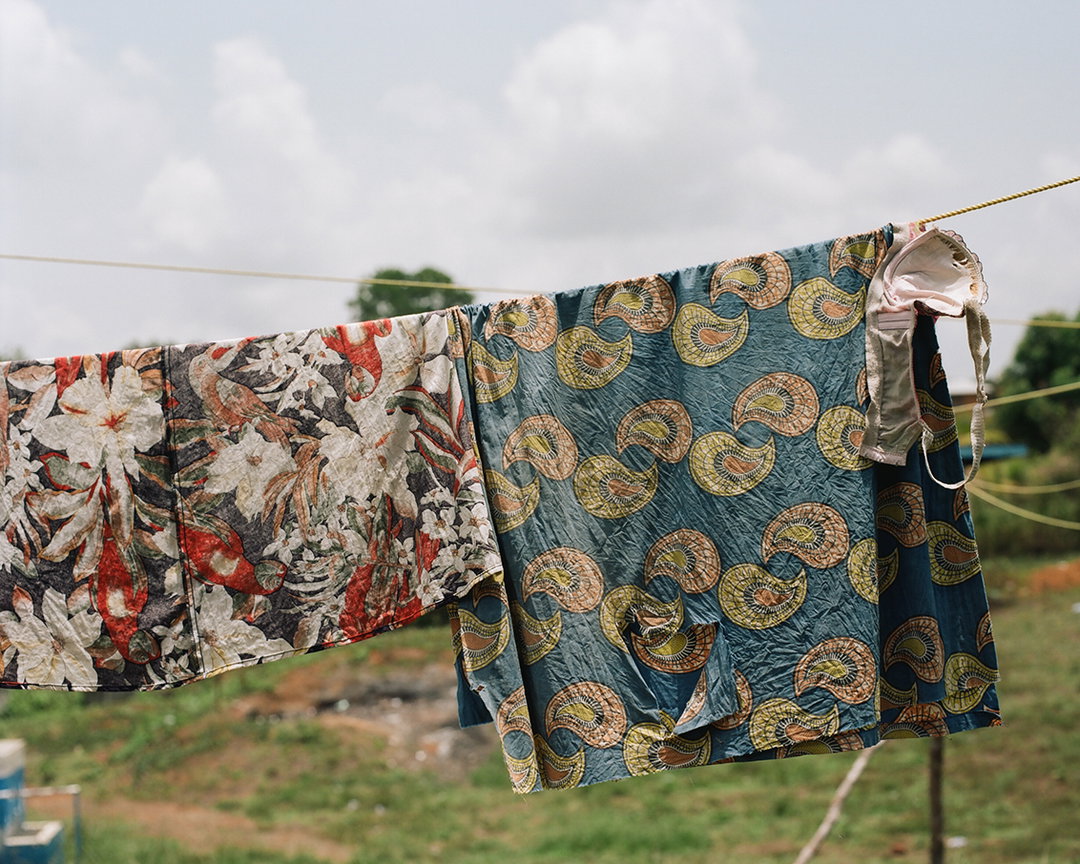 ElenaHeatherwick-LiberianMidwives-Photography-itsnicethat-10.jpg