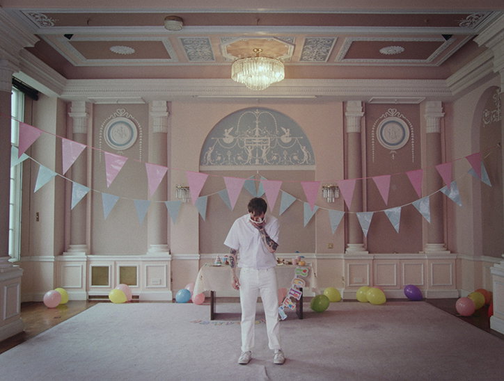 WillHooper-Idles-Colossus-Film-ItsNiceThat-17.jpg