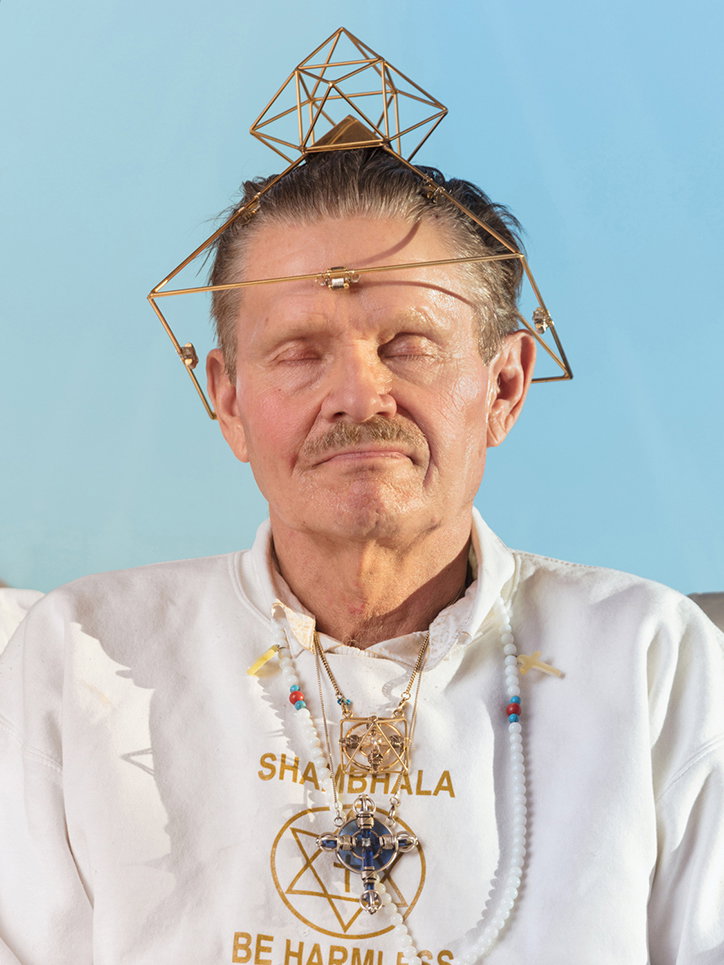 ChrisMaggio-TheNewAgeofNewAge-Photography-itsnicethat-03.jpg