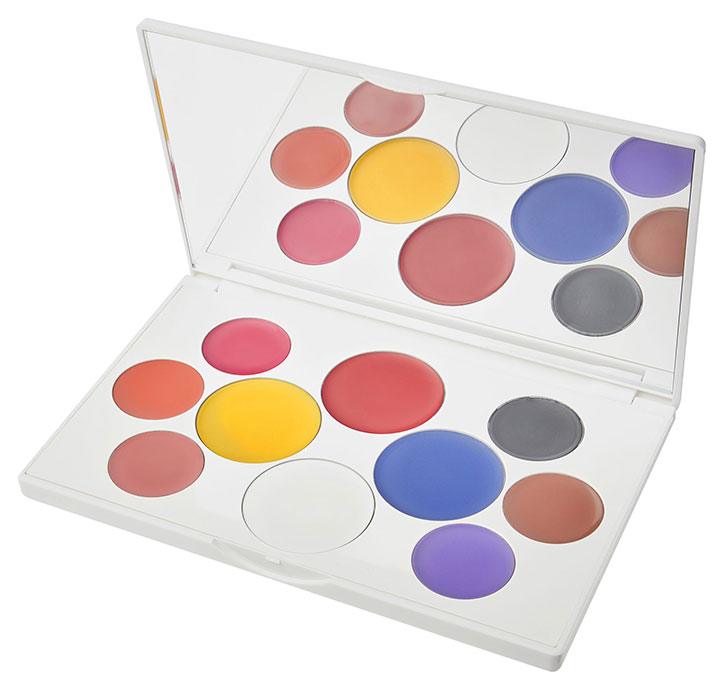 crayola-makeup-lip-palette-product-design-itsnicethat.jpg