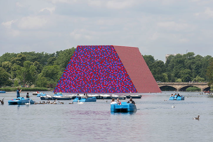 christo-london-mastaba-serpentine-lake-sculpture-itsnicethat-8.jpg