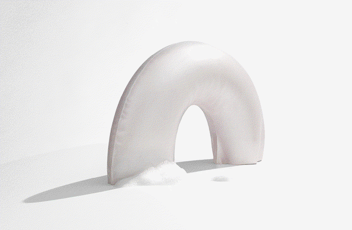 Lucy Hardcastle’s sculptural forms poetically abstract Uniqlo’s AIRism range