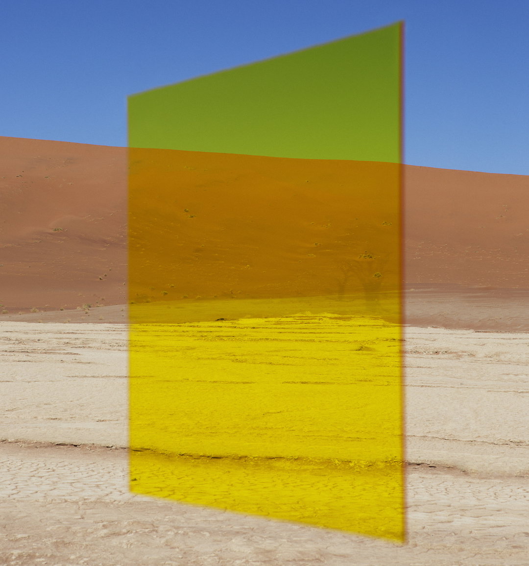 Viviane-Sassen-yellow-vlei-Hot-Mirror-Photography-itsnicethat-04.jpg