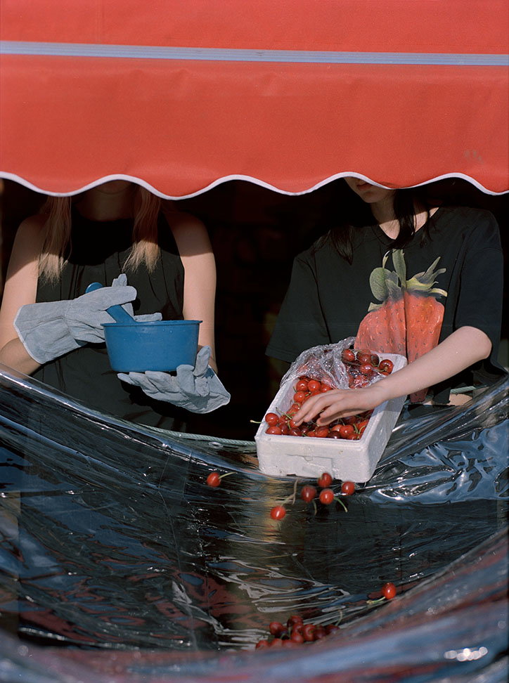 xiaopeng-yuan-photography-itsnicethat-17.jpg