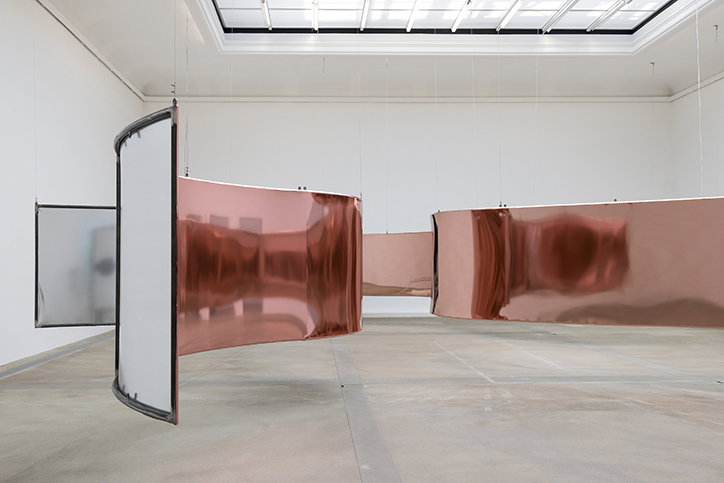 hannahperry-gush-exhibition-it'snicethat-3.jpg