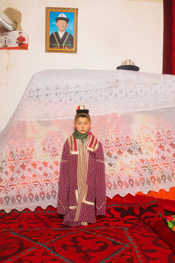 hailun-ma-hometown-photography-it'snicethat-3.jpg