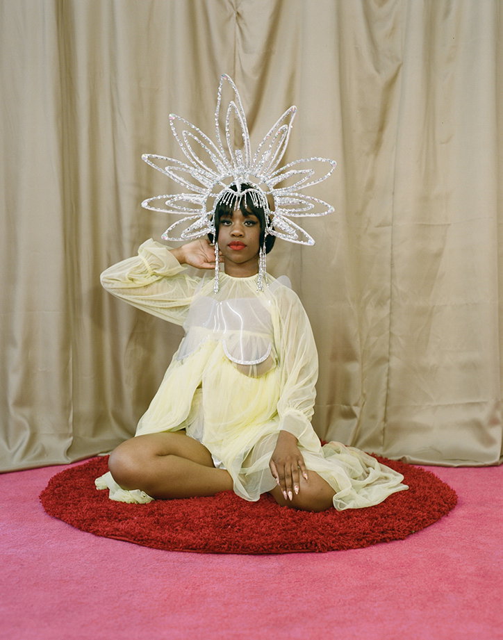 ChloeSheppard-TheSlumflower-Polyester-Publication-itsnicethat.jpg