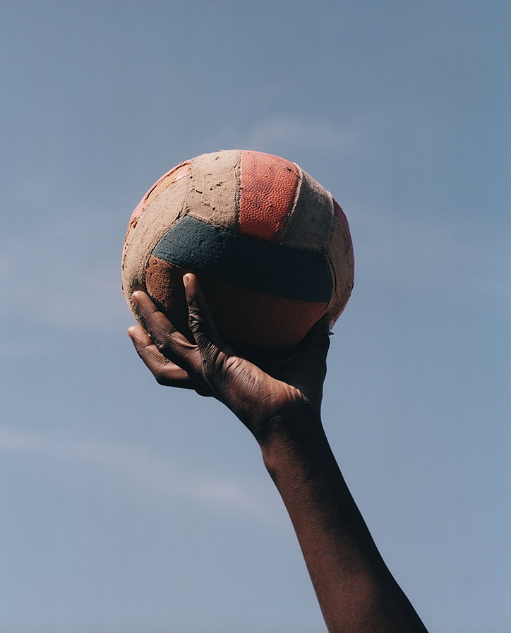 SimonHegerKnudsen-Ball-Photography-itsnicethat-01.jpg