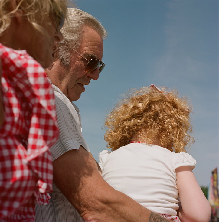 LindaBrownLee-GreatYarmouth-Photography-itsnicethat-05.jpg