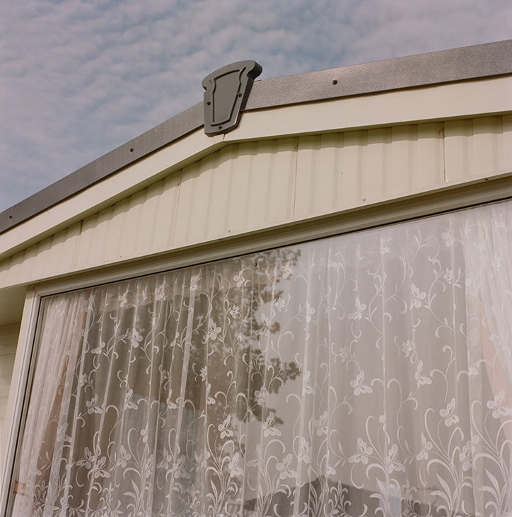 LindaBrownLee-GreatYarmouth-Photography-itsnicethat-09.jpg