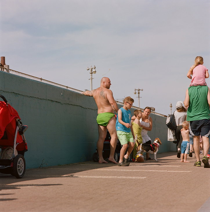 LindaBrownLee-GreatYarmouth-Photography-itsnicethat-14.jpg