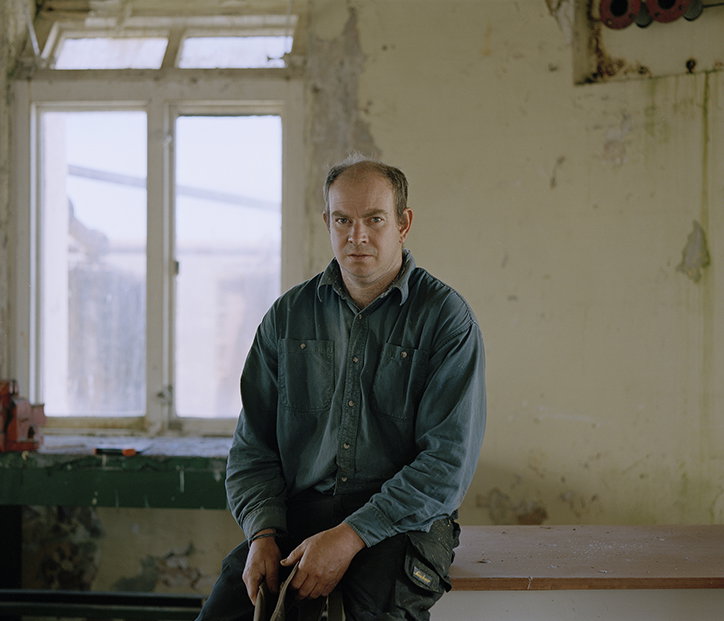 Alex-ingrams-gatekeepers-photography-itsnicethat-06.jpg