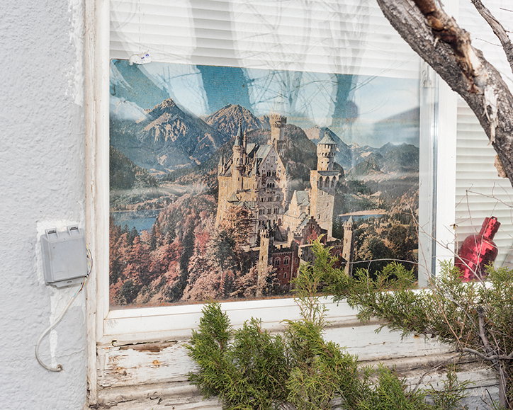 garrett-grove-photography-itsnicethat-2.JPG