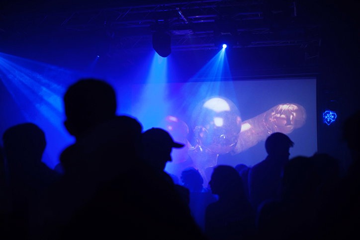 vaj-power-transforming-clubnights-animation-07.jpg