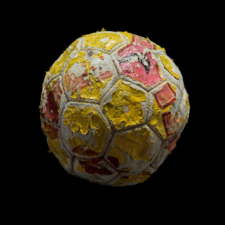 mandy-barker-penalty-photography-itsnicethat-13.jpg