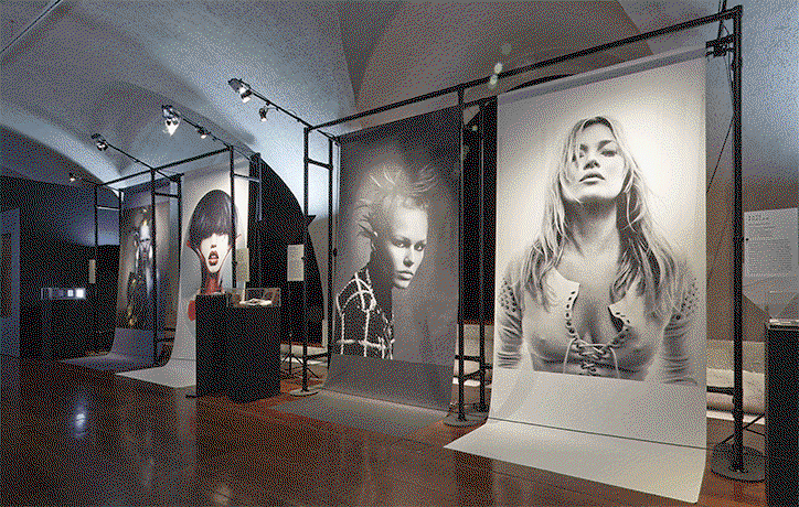 The-Bon-Ton-6-Exhibition-Identity-'Hair'-by-Sam-McKnight-for-Somerset-House.gif