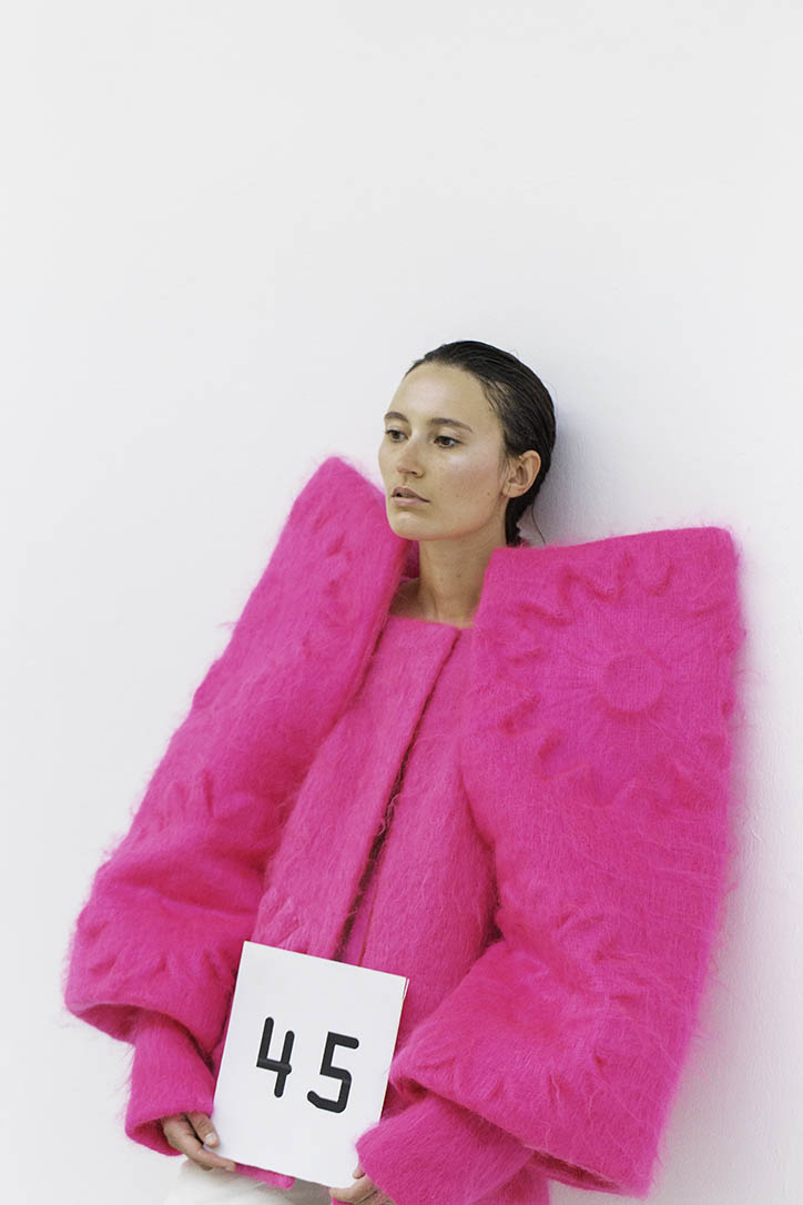 naranjo-del-vas-aw19-fashion-itsnicethat-11.jpg
