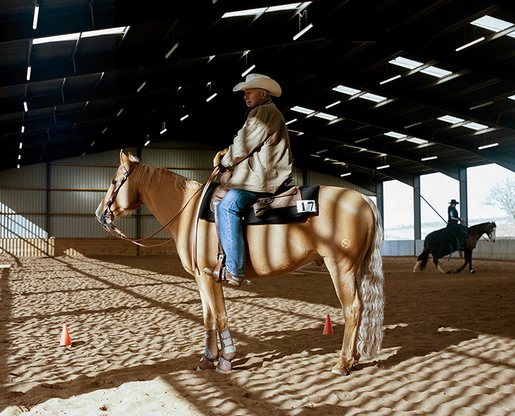maisie-marshall-british-rodeo-photography-itsnicethat-08.jpg