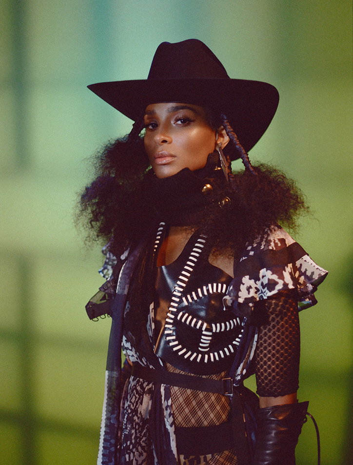MicaiahCarter-CiaraKingKong-Photography-itsnicethat-.jpg
