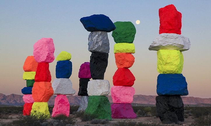 SevenMagicMountains-Nevada-Liverpool-02-INT.jpg