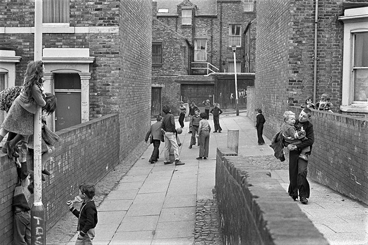 TishMurtha-ElswickKids-Photography-itsnicethat-02.jpg