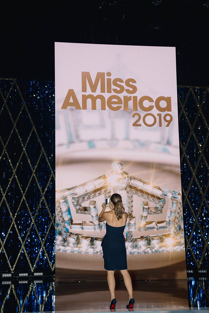CarolineTompkins-MissAmerica-Photography-itsnicethat-02.jpg