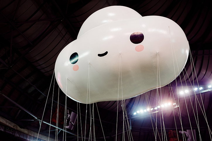 friendswithyou-little-cloud-macys-parade-news-art-itsnicethat-01.jpg