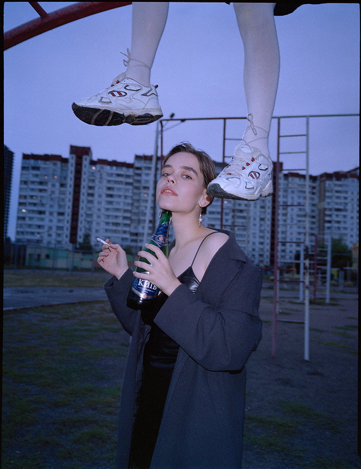 join-the-cool-vinietka-itsnicethat-12.jpg